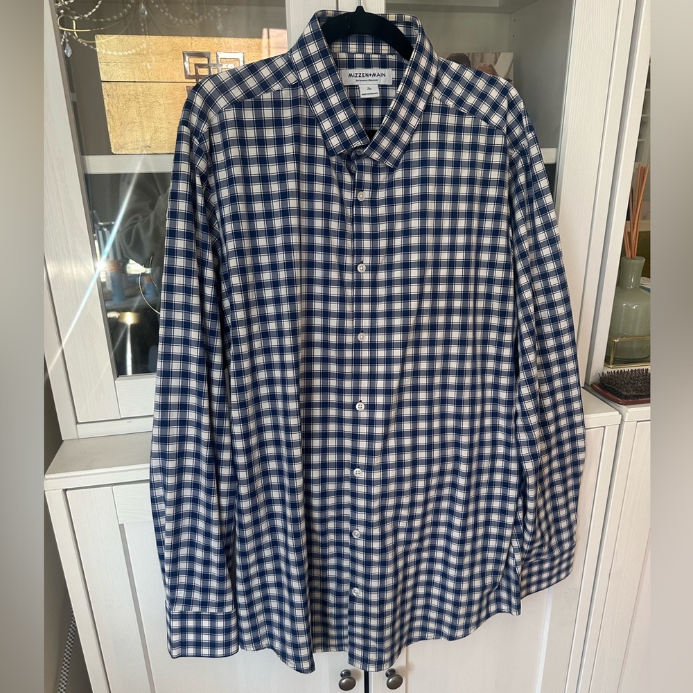 Mizzen+Main Blue and White Checkered Shirt